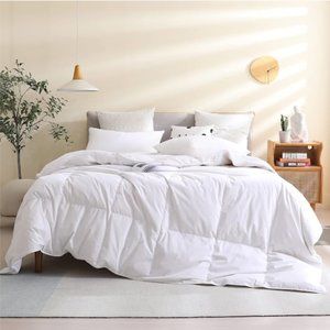 GOOSE DOWN COMFORTER - LIGHTWEIGHT/ SUMMER  (QUEEN)